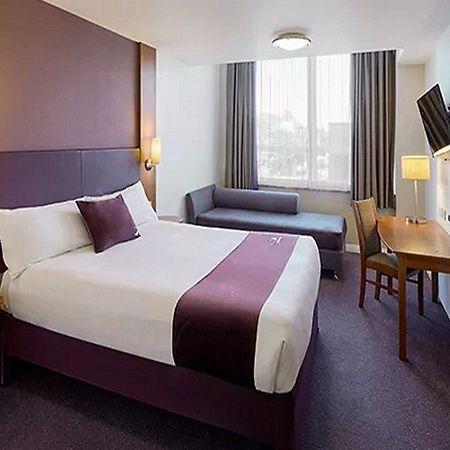 Premier Inn Dudley Town Centre Zewnętrze zdjęcie